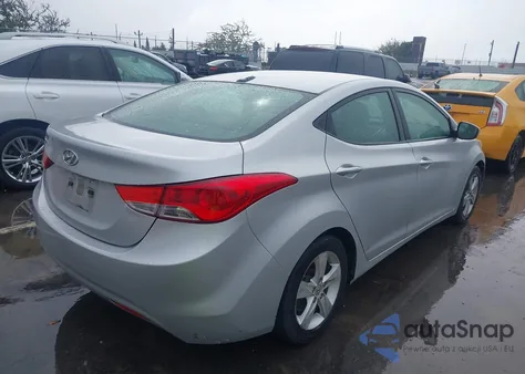 2012 Hyundai Elantra Gls (Ulsan Plant) z USA, uszkodzony, nr VIN KMHDH4AE7CU418575